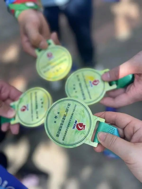 科学健身进, 广大居民乃 科学健身进, 广大居民乃