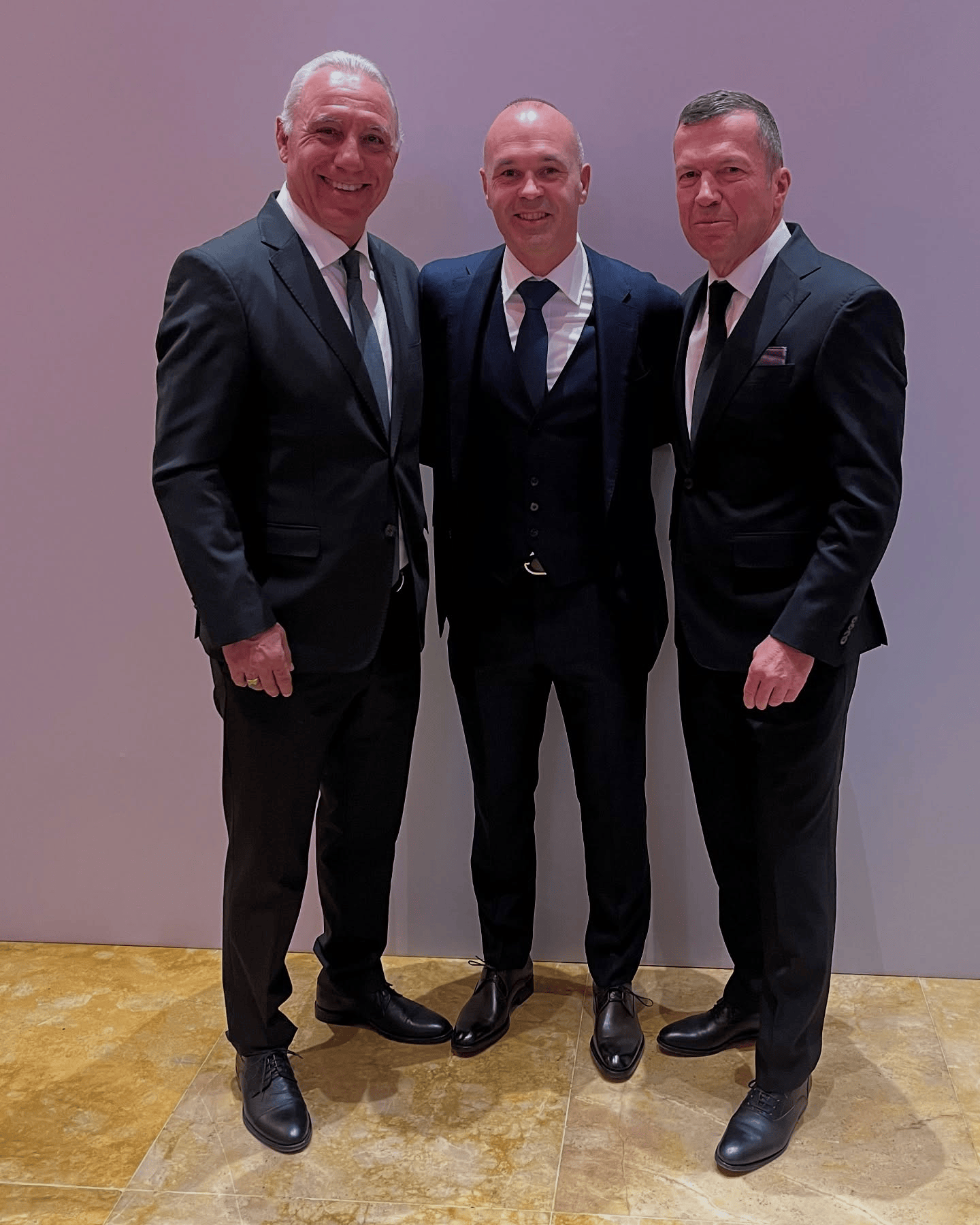 img, NehG, div img, NehG, div